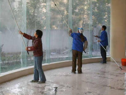 在進行公司保潔的時候，我們應(yīng)該注意哪些地方